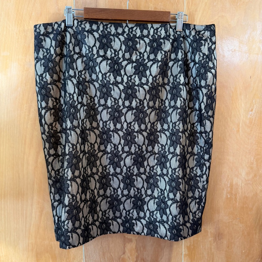 Preston & York Margot Gold Black‎ Floral Lace Pencil Skirt Size 18 NWT Holiday